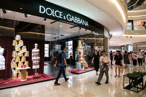 dolce gabbana rassismus|Three years after ad controversy, D&G is still struggling to win .